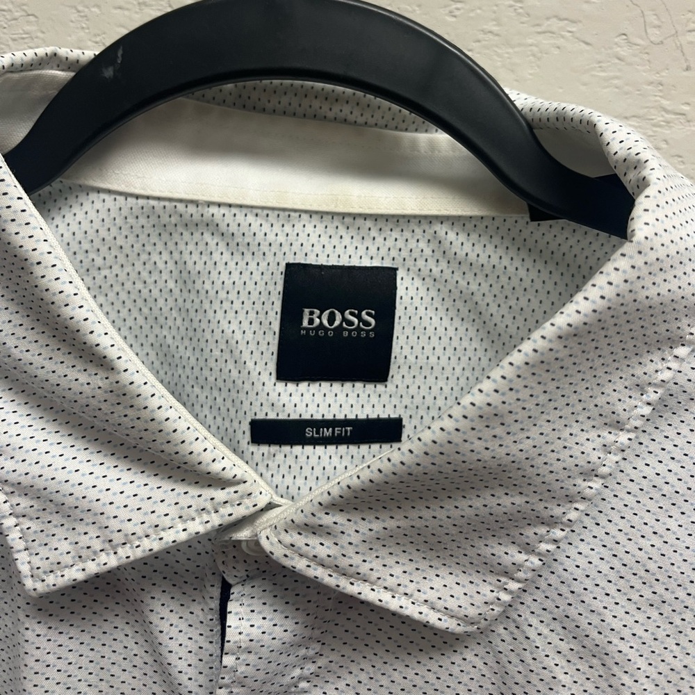 Hugo Boss Textured Dress Shirt - Picture 2 of 7